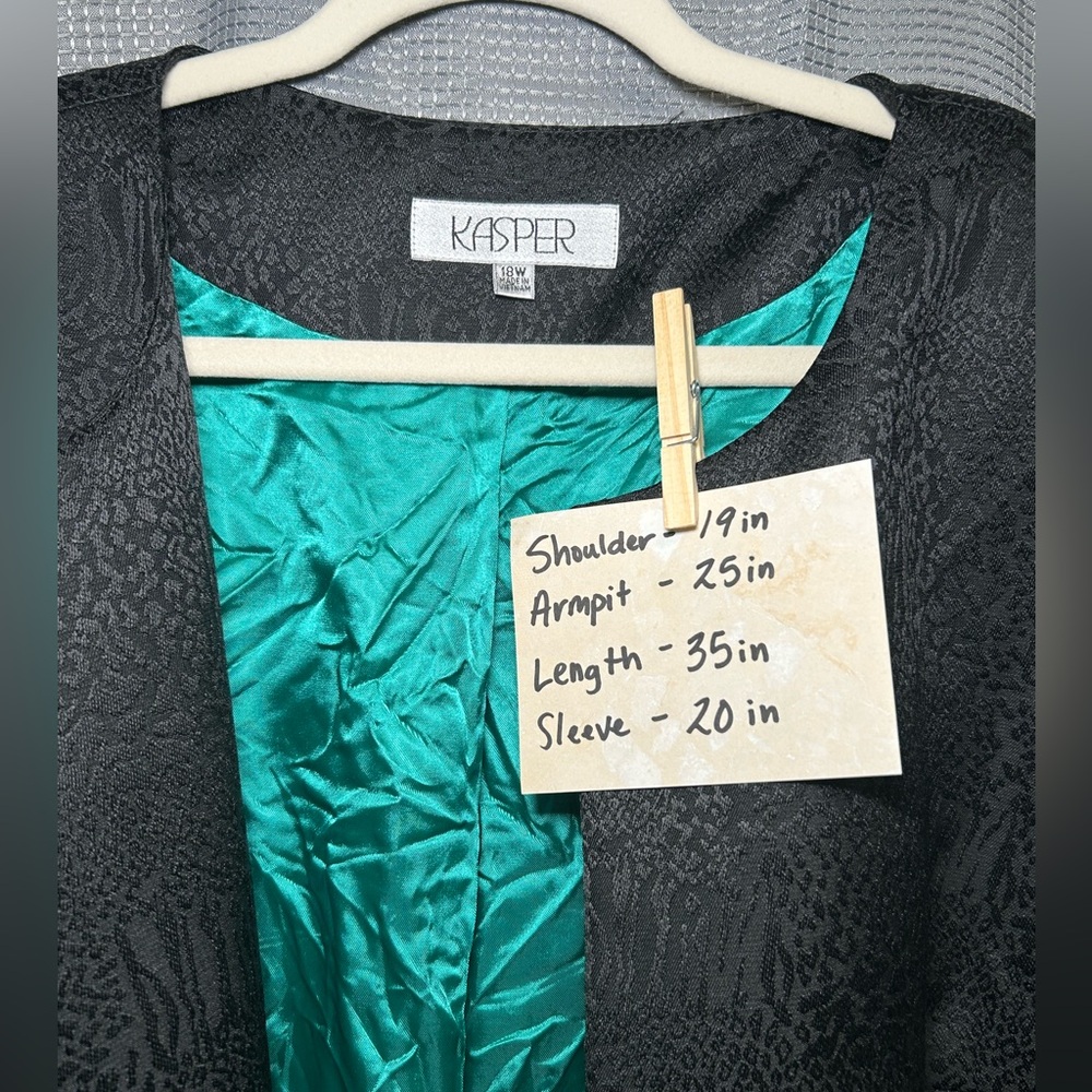 Kasper Black Jacket with Teal Interior - Picture 8 of 8